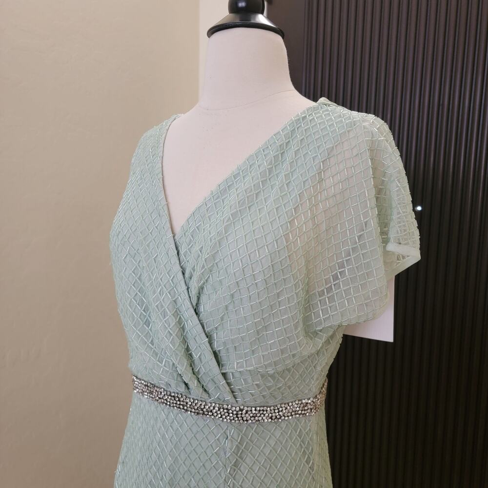 Mac Duggal 93994 Sage Green Beaded Wrap Short Sleeve Gown Size 8 - Picture 4 of 12